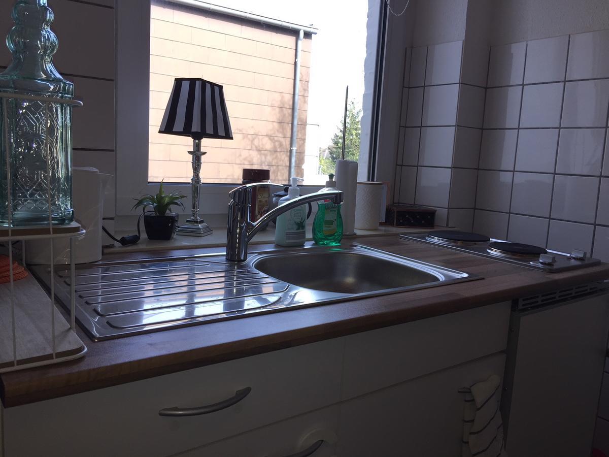 Wg-Hostel Mönchengladbach Rum bild